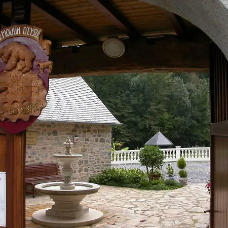 Le Moulin D'eysus, Chalet Du Bief Hébergement de vacances *